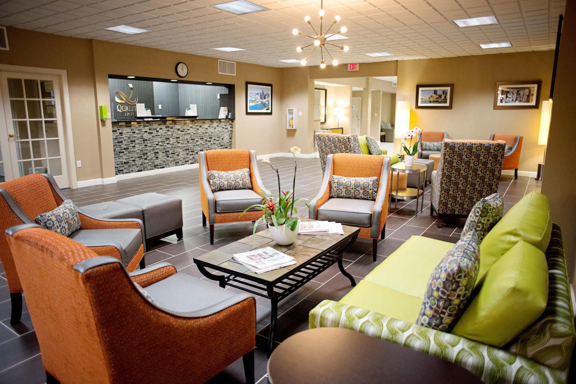 Quality Inn New Kensington Eksteriør bilde